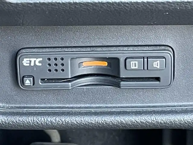 ホンダ オデッセイ ハイブリッド アブソルートセンシングEXパック 東京都 2016(平28)年 6万km プレミアムヴィーナスブラックP 純正ナビ/純正フリップダウンモニター/FM/AM/DVD/CD/マルチビューカメラシステム/フルセグTV/ETC/衝突軽減ブレーキ装置/両側電動スライドドア/ハーフレザー/レーンアシスト/LEDヘッドライト