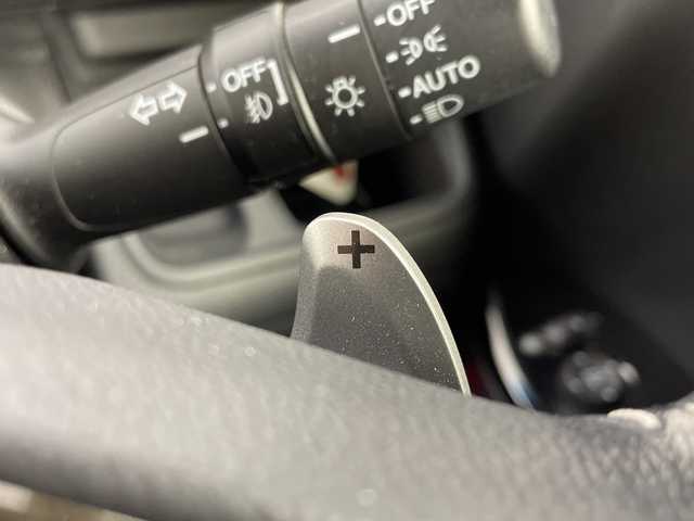 ホンダ Ｎ ＢＯＸ カスタム G L ターボ ホンダセンシング 大阪府 2020(令2)年 5.1万km プレミアムグラマラスブロンズP ホンダセンシング/　・衝突軽減ブレーキ/　・誤発進抑制機能/　・アダプティブクルーズコントロール/　・車線維持支援システム/　・パーキングセンサーシステム/　・ブラインドスポットインフォメーション/社外メモリナビ/　　CD/DVD/BT/フルセグTV/バックカメラ/両側パワースライドドア/LEDオートライト/フォグランプ/合皮ハーフレザーシート/シートヒーター/純正15インチアルミホイール/パドルシフト/スマートキー/ビルトインETC