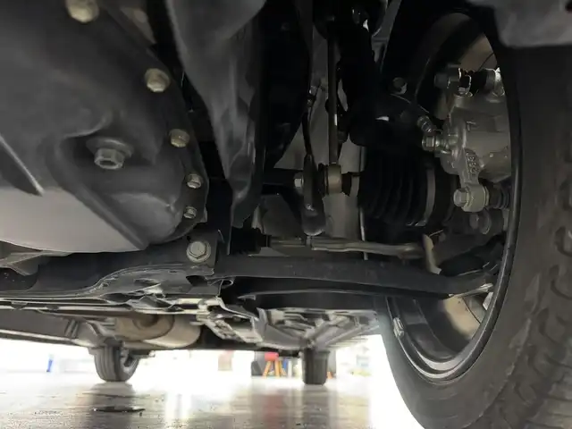 ダイハツ タント カスタム RS 三重県 2022(令4)年 5.2万km ブラックマイカメタリック ガソリン・ターボ/FF/インパネCVT/純正 9インチナビ NMZN-Y72DS/（FM/AM/CD/DVD/Bluetooth/HDMI/iPod/USB/SD/MEMORY MUSIC/TV）/バックカメラ/両側パワースライドドア/ドライブレコーダー 前後/ETC/スマートアシスト3/・衝突回避支援ブレーキ機能（対車両・対歩行者）/・衝突警報機能（対車両・対歩行者）/・ブレーキ制御付誤発進抑制機能（前方・後方）/・レーダークルコン/・レーンキープコントロール（LKC）/・車線逸脱抑制制御機能/・車線逸脱警報機能/・コーナーセンサー（フロント2個／リヤ2個）/・標識認識機能（進入禁止）/装備/・ハーフレザーシート/・シートヒーター（D/N）/・オートエアコン/・オートライト/・オートハイビーム/・LED ヘッドランプ＋サイドビューランプ＋フロントフォグランプ/・運転席ロングスライド機能/・ステアリングスイッチ/・充電用USBジャック（タイプA・運転席側）/・プッシュスタート/・純正15inAW/・スマートキーx2/・保/取/ナビ取/など