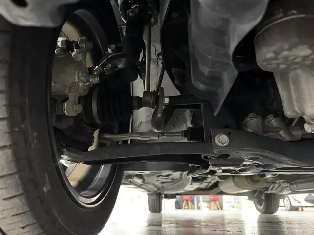 ダイハツ タント カスタム RS 三重県 2022(令4)年 5.2万km ブラックマイカメタリック ガソリン・ターボ/FF/インパネCVT/純正 9インチナビ NMZN-Y72DS/（FM/AM/CD/DVD/Bluetooth/HDMI/iPod/USB/SD/MEMORY MUSIC/TV）/バックカメラ/両側パワースライドドア/ドライブレコーダー 前後/ETC/スマートアシスト3/・衝突回避支援ブレーキ機能（対車両・対歩行者）/・衝突警報機能（対車両・対歩行者）/・ブレーキ制御付誤発進抑制機能（前方・後方）/・レーダークルコン/・レーンキープコントロール（LKC）/・車線逸脱抑制制御機能/・車線逸脱警報機能/・コーナーセンサー（フロント2個／リヤ2個）/・標識認識機能（進入禁止）/装備/・ハーフレザーシート/・シートヒーター（D/N）/・オートエアコン/・オートライト/・オートハイビーム/・LED ヘッドランプ＋サイドビューランプ＋フロントフォグランプ/・運転席ロングスライド機能/・ステアリングスイッチ/・充電用USBジャック（タイプA・運転席側）/・プッシュスタート/・純正15inAW/・スマートキーx2/・保/取/ナビ取/など
