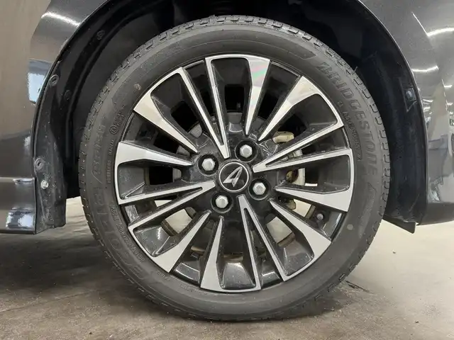 ダイハツ タント カスタム RS 三重県 2022(令4)年 5.2万km ブラックマイカメタリック ガソリン・ターボ/FF/インパネCVT/純正 9インチナビ NMZN-Y72DS/（FM/AM/CD/DVD/Bluetooth/HDMI/iPod/USB/SD/MEMORY MUSIC/TV）/バックカメラ/両側パワースライドドア/ドライブレコーダー 前後/ETC/スマートアシスト3/・衝突回避支援ブレーキ機能（対車両・対歩行者）/・衝突警報機能（対車両・対歩行者）/・ブレーキ制御付誤発進抑制機能（前方・後方）/・レーダークルコン/・レーンキープコントロール（LKC）/・車線逸脱抑制制御機能/・車線逸脱警報機能/・コーナーセンサー（フロント2個／リヤ2個）/・標識認識機能（進入禁止）/装備/・ハーフレザーシート/・シートヒーター（D/N）/・オートエアコン/・オートライト/・オートハイビーム/・LED ヘッドランプ＋サイドビューランプ＋フロントフォグランプ/・運転席ロングスライド機能/・ステアリングスイッチ/・充電用USBジャック（タイプA・運転席側）/・プッシュスタート/・純正15inAW/・スマートキーx2/・保/取/ナビ取/など
