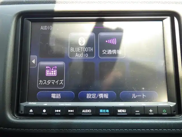ホンダ ヴェゼル ハイブリッド X ホンダセンシング 千葉県 2020(令2)年 2.6万km ミッドナイトブルービームM ホンダセンシング/・衝突軽減ブレーキ（CMBS）/・車線維持支援システム（LKAS）/・アダプティブクルーズコントロール（ACC）/・後方誤発進抑制機能/・誤発進抑制機能/純正SDナビ/地デジTV/【DVD/CD再生機能　Bluetooth接続】/バックカメラ/ドライブレコーダー（前後撮影）/革巻きステアリング/ステアリングスイッチ/パドルシフト/ETC/LEDヘッドライト/フォグライト/ウインカーミラー/純正16インチアルミホイル/サイド/カーテンエアバッグ/Honda スマートキー