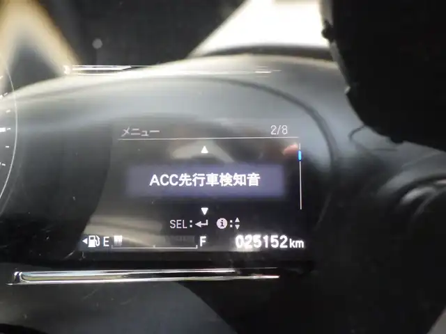 ホンダ ヴェゼル ハイブリッド X ホンダセンシング 千葉県 2020(令2)年 2.6万km ミッドナイトブルービームM ホンダセンシング/・衝突軽減ブレーキ（CMBS）/・車線維持支援システム（LKAS）/・アダプティブクルーズコントロール（ACC）/・後方誤発進抑制機能/・誤発進抑制機能/純正SDナビ/地デジTV/【DVD/CD再生機能　Bluetooth接続】/バックカメラ/ドライブレコーダー（前後撮影）/革巻きステアリング/ステアリングスイッチ/パドルシフト/ETC/LEDヘッドライト/フォグライト/ウインカーミラー/純正16インチアルミホイル/サイド/カーテンエアバッグ/Honda スマートキー