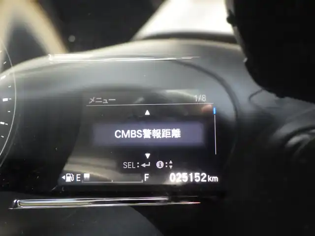 ホンダ ヴェゼル ハイブリッド X ホンダセンシング 千葉県 2020(令2)年 2.6万km ミッドナイトブルービームM ホンダセンシング/・衝突軽減ブレーキ（CMBS）/・車線維持支援システム（LKAS）/・アダプティブクルーズコントロール（ACC）/・後方誤発進抑制機能/・誤発進抑制機能/純正SDナビ/地デジTV/【DVD/CD再生機能　Bluetooth接続】/バックカメラ/ドライブレコーダー（前後撮影）/革巻きステアリング/ステアリングスイッチ/パドルシフト/ETC/LEDヘッドライト/フォグライト/ウインカーミラー/純正16インチアルミホイル/サイド/カーテンエアバッグ/Honda スマートキー