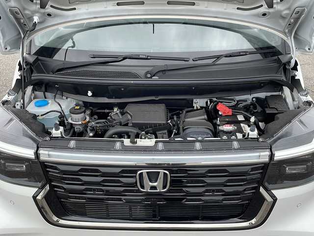 ホンダ Ｎ ＢＯＸ カスタム ターボ コーディネートS 富山県 2024(令6)年 0.6万km プラチナホワイトパール ワンオーナー/純正ナビ/フルセグ/バックカメラ/両側パワースライドドア/衝突軽減ブレーキ/レーンアシスト/レーダークルーズコントロール/シートヒーター/ＬＥＤヘッドライト/パドルシフト/ETC/純正15インチアルミホイール