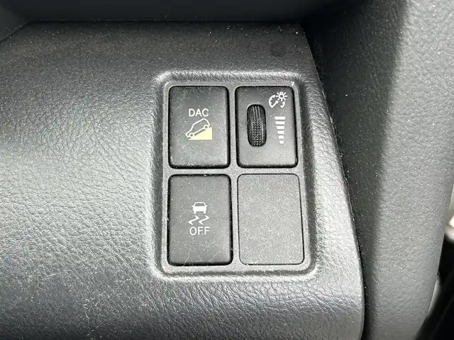 トヨタ ヴァンガード 240S 愛知県 2011(平23)年 11.9万km ホワイトパールクリスタルシャイン 純正HDDナビ/（AM/FM/BT/CD/DVD/SD/HDD)/フルセグTV/ETC/HIDヘッドライト/フォグランプ/ドアミラーウインカー/パドルシフト/純正17インチAW/スマートキー/ドアバイザー/フロアマット