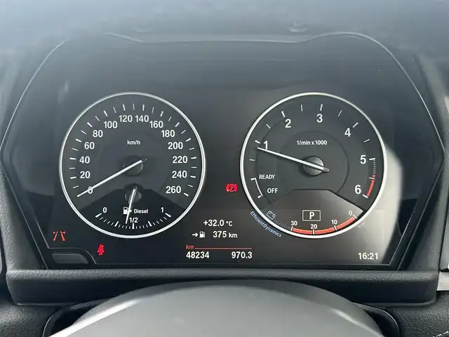 ＢＭＷ ２１８ｄ グランツアラー ラグジュアリー 福島県 2017(平29)年 4.9万km ミネラルホワイト 純正ナビゲーション/【CD/DVD/BT】/バックカメラ/ドライブレコーダー/レーダー探知機/型番：Z280C5d/前席シートヒーター/前席パワーシート/運転席シートメモリー/ヘッドアップディスプレイ/ステアリングリモコン/電動リフトゲート/アクティブクルーズコントロール/LEDオートライト/純正フロアマット