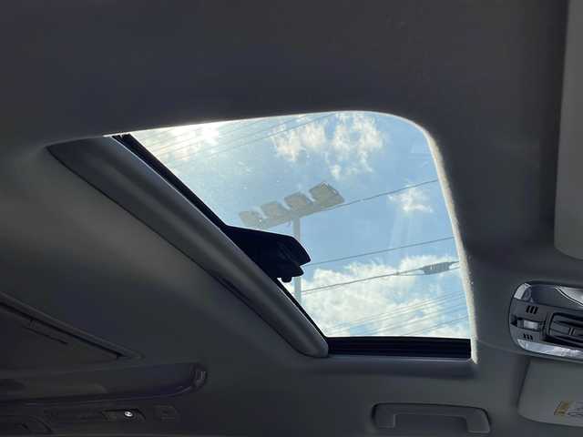 トヨタ アルファード S Cパッケージ 山口県 2021(令3)年 3.7万km ホワイトパールクリスタルシャイン ワンオーナー/1/2列目サンルーフ/フリップダウンモニター/純正ナビフルセグTV、AM/FM、Bluetooth）/バックカメラ/両側パワースライドドア/パワーバックドア/本革シート/1/2列目パワーシート/1列目シートヒーター＆ベンチレーション/ステアリングヒーター/シートメモリー