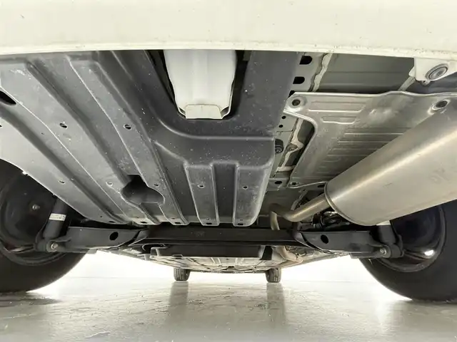 ホンダ フリード G ホンダセンシング 滋賀県 2020(令2)年 5.2万km プラチナホワイトパール 純正ナビ/（CD/BT/USB/SD）/ホンダセンシング/・衝突軽減ブレーキ/・路外逸脱抑制機能/・アダプティブクルーズコントロール/バックカメラ/ビルトインETC/前席シートヒーター/両側パワースライドドア/パーキングセンサー/ステアリングスイッチ/LEDヘッドライト/純正フロアマット