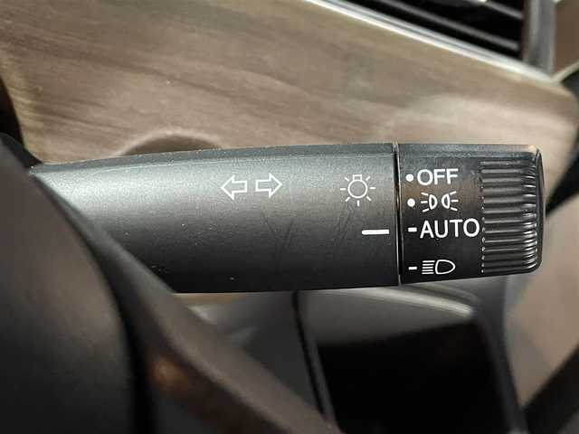 ホンダ フリード G ホンダセンシング 滋賀県 2020(令2)年 5.2万km プラチナホワイトパール 純正ナビ/（CD/BT/USB/SD）/ホンダセンシング/・衝突軽減ブレーキ/・路外逸脱抑制機能/・アダプティブクルーズコントロール/バックカメラ/ビルトインETC/前席シートヒーター/両側パワースライドドア/パーキングセンサー/ステアリングスイッチ/LEDヘッドライト/純正フロアマット