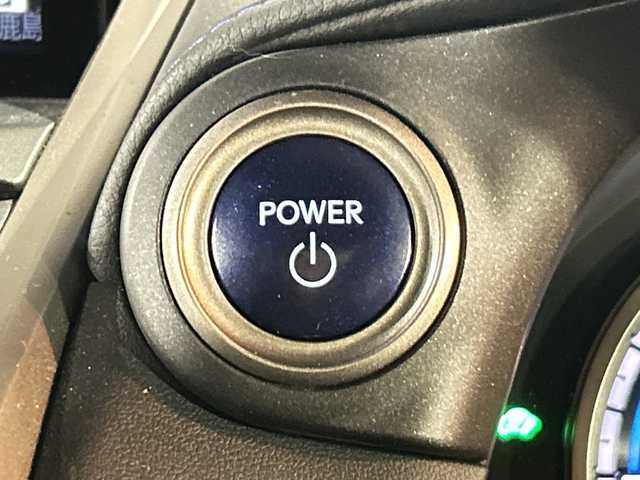 レクサス ＮＸ 300h クール&ブライト 茨城県 2021(令3)年 4.9万km ホワイトノーヴァガラスフレーク Fスポーツベース特別使用車/純正10.3インチナビ/(地デジTV・CD・DVD・BT・ラジオ再生)/レーダークルーズコントロール/レーンアシスト/プリクラッシュセーフティ/ブラインドスポットモニター/リアクロストラフィックアラート/本革レザーシート/シートベンチレーション/パワーシート/ドライブレコーダー/ビルトインETC2.0/バックカメラ/オートライト/LEDヘッドライト/純正18inブラックスパッタリングホイール/純正フロアマット/スマートキー/スペアキー/取扱説明書/保証書