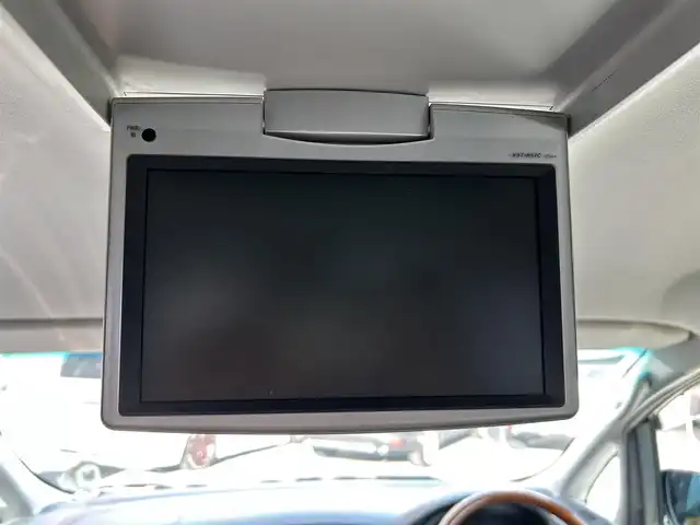 トヨタ アルファード Ｖ AS プラチナセレクションⅡ 大阪府 2007(平19)年 12万km ブラックマイカ 純正7インチナビ/(フルセグ/CD/DVD)/フリップダウンモニター/バックカメラ/両側パワースライドドア/パワーバックドア/AFS(アダプティブ・フロントライティング・システム)/純正17インチAW/純正フロアマット/ETC/取扱説明書