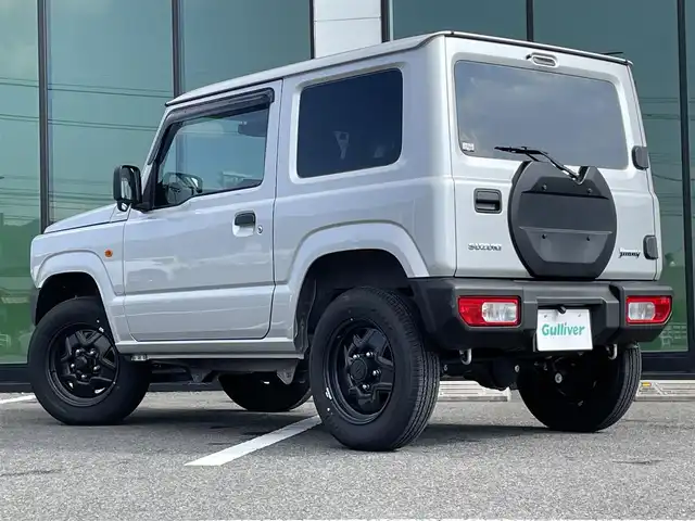 スズキ ジムニー XG 福岡県 2023(令5)年 0.7万km シルキーシルバーメタリック ワンオーナー/ALPINEデジタルインナーミラー/社外ディスプレイオーディオ/（FH-8500DVS)/BT接続/USB接続/CD再生/バックカメラ/アイドリングストップ/社外フロアマット