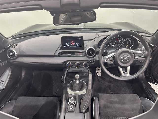 マツダ ロードスター RS 愛知県 2020(令2)年 1.8万km ジェットブラックマイカ 純正SDナビ/AM/FM/CD/DVD/Bluetooth/フルセグTV/BOSEサウンド/クルーズコントロール/衝突被害軽減ブレーキ/レーンキープアシスト/横滑り防止装置/ブラインドスポットモニター/クリアランスソナー/シートヒーター/オートライト/LEDヘッドライト/スマートキー/プッシュスタート/電動格納ミラー/純正16インチAW/純正フロアマット/保証書/取扱説明書