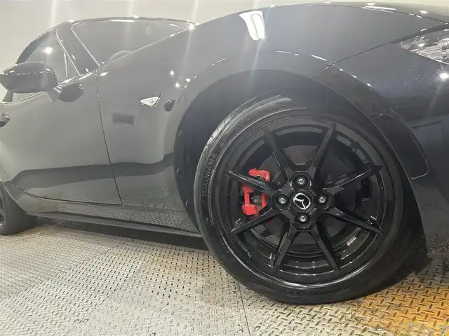 マツダ ロードスター RS 愛知県 2020(令2)年 1.8万km ジェットブラックマイカ 純正SDナビ/AM/FM/CD/DVD/Bluetooth/フルセグTV/BOSEサウンド/クルーズコントロール/衝突被害軽減ブレーキ/レーンキープアシスト/横滑り防止装置/ブラインドスポットモニター/クリアランスソナー/シートヒーター/オートライト/LEDヘッドライト/スマートキー/プッシュスタート/電動格納ミラー/純正16インチAW/純正フロアマット/保証書/取扱説明書