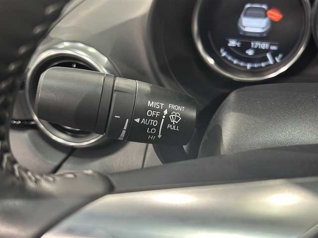 マツダ ロードスター RS 愛知県 2020(令2)年 1.8万km ジェットブラックマイカ 純正SDナビ/AM/FM/CD/DVD/Bluetooth/フルセグTV/BOSEサウンド/クルーズコントロール/衝突被害軽減ブレーキ/レーンキープアシスト/横滑り防止装置/ブラインドスポットモニター/クリアランスソナー/シートヒーター/オートライト/LEDヘッドライト/スマートキー/プッシュスタート/電動格納ミラー/純正16インチAW/純正フロアマット/保証書/取扱説明書