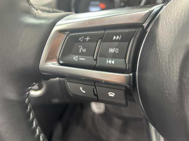 マツダ ロードスター RS 愛知県 2020(令2)年 1.8万km ジェットブラックマイカ 純正SDナビ/AM/FM/CD/DVD/Bluetooth/フルセグTV/BOSEサウンド/クルーズコントロール/衝突被害軽減ブレーキ/レーンキープアシスト/横滑り防止装置/ブラインドスポットモニター/クリアランスソナー/シートヒーター/オートライト/LEDヘッドライト/スマートキー/プッシュスタート/電動格納ミラー/純正16インチAW/純正フロアマット/保証書/取扱説明書