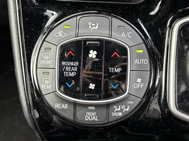 トヨタ ノア ハイブリッド Si ダブルバイビーⅢ 宮城県 2021(令3)年 7.6万km ホワイトパールクリスタルシャイン 登録時走行距離75115km/純正SDナビ/フルセグTV/CD/DVD/Bluetooth/バックカメラ/クルーズコントロール/ドライブレコーダー/衝突軽減ブレーキ/両側パワースライド/スマートキー/プッシュスタート/オートライト/シートヒーター/電動格納ミラー/LEDフォグランプ/ETC