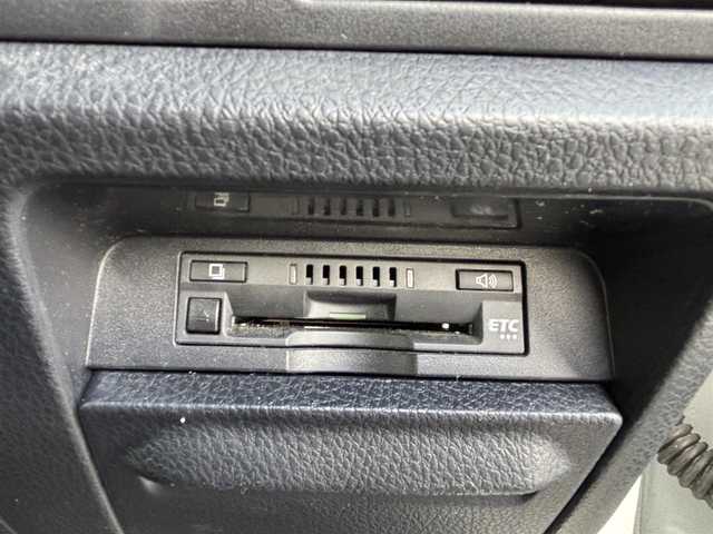 トヨタ ノア ハイブリッド Si ダブルバイビーⅢ 宮城県 2021(令3)年 7.6万km ホワイトパールクリスタルシャイン 登録時走行距離75115km/純正SDナビ/フルセグTV/CD/DVD/Bluetooth/バックカメラ/クルーズコントロール/ドライブレコーダー/衝突軽減ブレーキ/両側パワースライド/スマートキー/プッシュスタート/オートライト/シートヒーター/電動格納ミラー/LEDフォグランプ/ETC