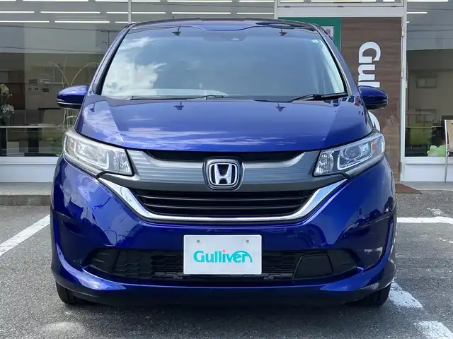 ホンダ フリード G ホンダセンシング 三重県 2017(平29)年 4.3万km コバルトブルーパール ホンダセンシング/　・衝突軽減ブレーキ/　・路外逸脱抑制機能/　・アダプティブクルーズコントロール(ACC)/♪クラリオンナビ/　・Bluetooth・フルセグ・USB/　・DVD/CD再生・録音機能/♪両側パワースライドドア/♪スマートキー/♪プッシュスタート/♪LEDヘッドライト/♪オートライト/♪ビルトインETC/♪電動格納ミラー/♪ウィンカーミラー/♪ステアリングスイッチ/♪アイドリングストップ/♪ECON/♪フロアマット/♪後席サンシェード/♪プライバシーガラス/♪横滑り防止機能