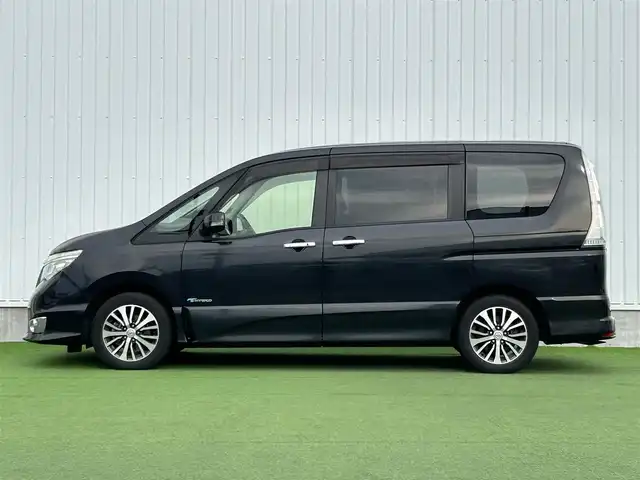 日産 セレナ HWS S HV Vセレ +Sefty 香川県 2015(平27)年 4.6万km ダイヤモンドブラック ディーラーOPナビ/フルセグTV/全方位カメラ/両パワスラ/純正フロアマット/ウォークスルー/ＬＥＤヘッドライト/スマートキー/スペアキー有