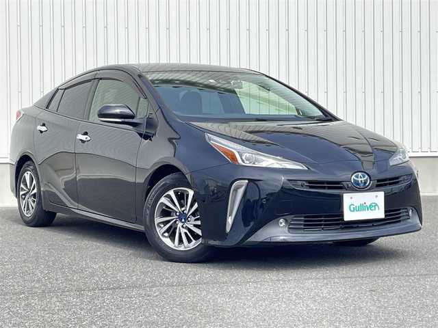 トヨタ プリウス SセーフティプラスⅡ 群馬県 2022(令4)年 3.3万km アティチュードブラックマイカ 純正8インチディスプレイオーディオ/　(BT/Miracast/USB)/フルセグTV/パノラミックビューモニター/モデリスタ15インチAW/トヨタセーフティーセンス/　・プリクラッシュセーフティー/　・レーントレーシングアシスト/　・オートマチックハイビーム/　・レーダークルーズコントロール/　・ロードサインアシスト/　・先行車発信告知/インテリジェントクリアランスソナー/ステアリングリモコン/LEDヘッドライト/オートワイパー/AC100V/リアクロストラフィックアラート/前後ドラレコ/BSM/スペアキー有/保証書/取扱説明書