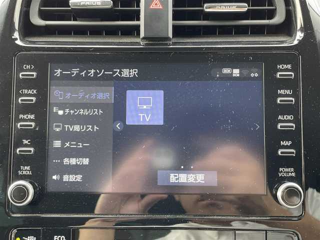 トヨタ プリウス SセーフティプラスⅡ 群馬県 2022(令4)年 3.3万km アティチュードブラックマイカ 純正8インチディスプレイオーディオ/　(BT/Miracast/USB)/フルセグTV/パノラミックビューモニター/モデリスタ15インチAW/トヨタセーフティーセンス/　・プリクラッシュセーフティー/　・レーントレーシングアシスト/　・オートマチックハイビーム/　・レーダークルーズコントロール/　・ロードサインアシスト/　・先行車発信告知/インテリジェントクリアランスソナー/ステアリングリモコン/LEDヘッドライト/オートワイパー/AC100V/リアクロストラフィックアラート/前後ドラレコ/BSM/スペアキー有/保証書/取扱説明書