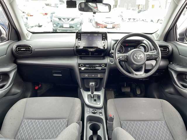 トヨタ ヤリスクロス G 道北・旭川 2021(令3)年 4.9万km ホワイトパールクリスタルシャイン /ワンオーナー//４ＷＤ//禁煙車//寒冷地仕様//純正ディスプレイオーディオ//フルセグ・ＢＴ・ＵＳＢ//バックカメラ//トヨタセーフティセンス//レーダークルーズコントロール//オートハイビーム//先行車発進お知らせ//レーントレーシングアシスト//プリクラッシュセーフティ//クリアランスソナー//パーキングサポートブレーキ//ロードサインアシスト//オートライト//ブレーキホールド　//ミラーヒーター//フロントワイパーデアイサー//社外前後ドライブレコーダー//社外１６インチアルミ冬タイヤ//純正１６インチアルミ夏タイヤ積込//保証書・取説//スペアキー×１