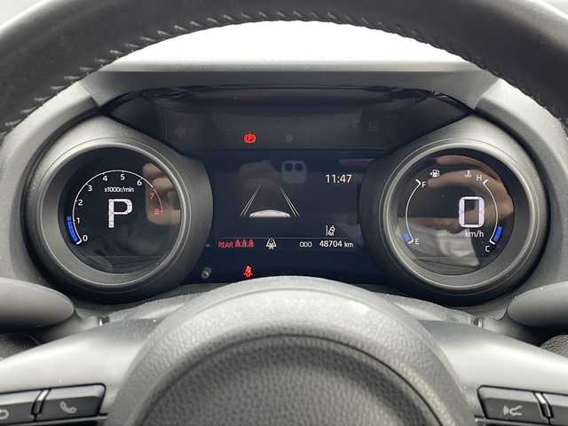 トヨタ ヤリスクロス G 道北・旭川 2021(令3)年 4.9万km ホワイトパールクリスタルシャイン /ワンオーナー//４ＷＤ//禁煙車//寒冷地仕様//純正ディスプレイオーディオ//フルセグ・ＢＴ・ＵＳＢ//バックカメラ//トヨタセーフティセンス//レーダークルーズコントロール//オートハイビーム//先行車発進お知らせ//レーントレーシングアシスト//プリクラッシュセーフティ//クリアランスソナー//パーキングサポートブレーキ//ロードサインアシスト//オートライト//ブレーキホールド　//ミラーヒーター//フロントワイパーデアイサー//社外前後ドライブレコーダー//社外１６インチアルミ冬タイヤ//純正１６インチアルミ夏タイヤ積込//保証書・取説//スペアキー×１