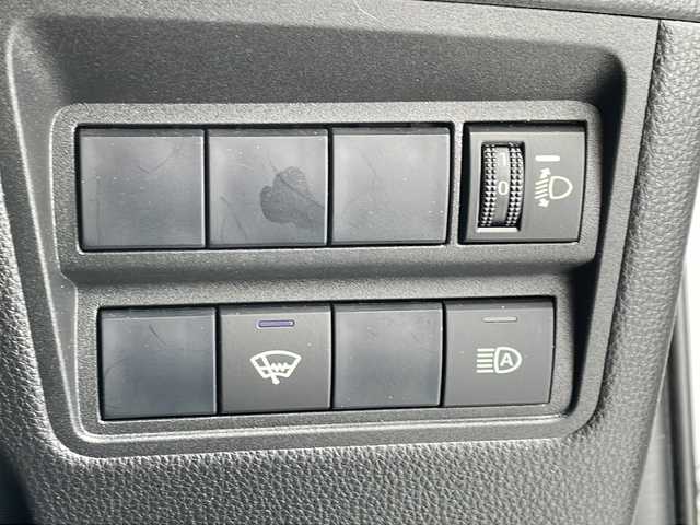 トヨタ ヤリスクロス G 道北・旭川 2021(令3)年 4.9万km ホワイトパールクリスタルシャイン /ワンオーナー//４ＷＤ//禁煙車//寒冷地仕様//純正ディスプレイオーディオ//フルセグ・ＢＴ・ＵＳＢ//バックカメラ//トヨタセーフティセンス//レーダークルーズコントロール//オートハイビーム//先行車発進お知らせ//レーントレーシングアシスト//プリクラッシュセーフティ//クリアランスソナー//パーキングサポートブレーキ//ロードサインアシスト//オートライト//ブレーキホールド　//ミラーヒーター//フロントワイパーデアイサー//社外前後ドライブレコーダー//社外１６インチアルミ冬タイヤ//純正１６インチアルミ夏タイヤ積込//保証書・取説//スペアキー×１