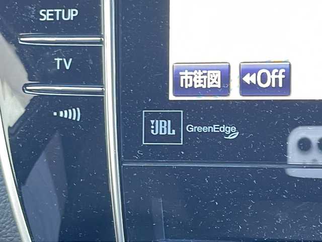 トヨタ ハリアー ハイブリッド プレミアム アドバンスドP 長野県 2015(平27)年 5.3万km ブラキッシュレッドマイカ ・純正8インチメーカーオプションナビゲーション/CD DVD フルセグTV　Bluetooth/・全方位カメラ/・ビルトインETC/・JBLサウンド/・プリクラッシュセーフティ/・レーンキープアシスト/・レーダークルーズコントロール/・オートマチックハイビーム/・パワーバックドア/・純正18インチアルミホイール/・LEDヘッドライト/・オートライト/・フォグライト/・コーナーセンサー/・運転席メモリーシート/・パワーシート(D/N)/・シートヒーター(D/N)/・ウィンカーミラー/・電動格納ミラー/・スマートキー/・エンジンプッシュスタート