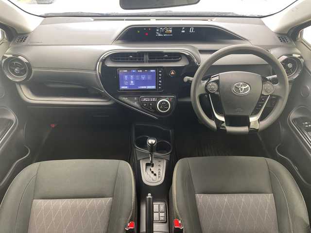 トヨタ アクア S スタイルブラック 沖縄県 2020(令2)年 6.9万km ダークブルーマイカ 純正ナビゲーション（NSZT-W68T）/（フルセグTV　ＣＤ　ＤＶＤ　Bluetooth）/ＥＴＣ/バックカメラ/ＬＥＤヘッドライト/トヨタセーフティセンス/前後ドライブレコーダー/前後コーナーセンサー/プッシュスタート/スマートキー/スペアキー/Ｗエアバック