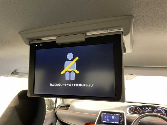 トヨタ シエンタ G 愛知県 2019(平31)年 2.9万km ヴィンテージブラウンパールクリスタルシャイン/ホワイトパールクリスタルシャイン 純正ＳＤナビ　/（Bluetooth/AM/FM/CD・DVD再生/フルセグTV/SD)/純正フリップダウンモニター　/トヨタセーフティセンス/　　プリクラッシュセーフティ/　　レーンディパーチャーアラート/　　オートマチックハイビーム/先行車発進お知らせ　/両側パワースライドドア　/ビルトインＥＴＣ　/バックモニター/ＵＳＢ接続　/純正フロアマット　/アイドリングストップ/プッシュスタート/　　-スマートキー