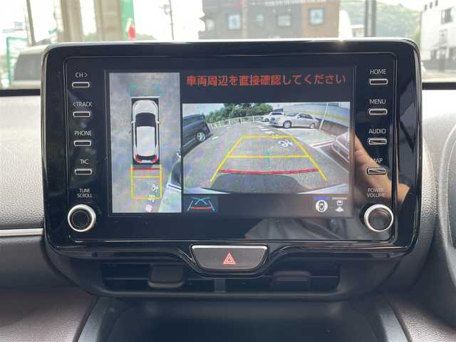 トヨタ ヤリスクロス ハイブリッド Z 静岡県 2022(令4)年 2.2万km ブラックマイカ/ホワイトパールクリスタルシャイン 2トーン ワンオーナー/純正ディスプレイオーディオ/フルセグTV/Bluetooth/USB/全方位カメラ/ハーフレザーシート/プリクラッシュセーフティ/レーンキープアシスト/レーダークルーズコントロール/ブラインドスポットモニター/クリアランスソナー/前方ドライブレコーダー/前席シートヒーター /運転席パワーシート/ビルトインETC/LEDヘッドライト/スマートキー×2/保証書/取扱説明書/オーディオ取扱説明書/R5/6点検記録簿有