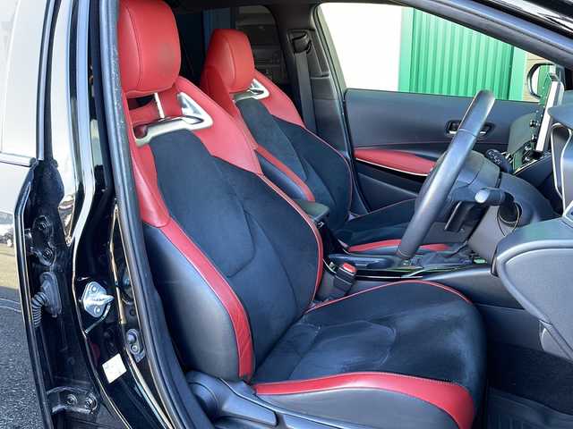 トヨタ カローラ スポーツ G Z 岐阜県 2020(令2)年 7.5万km アティチュードブラックマイカ 禁煙車/純正ナビ/Miracast/フルセグTV/クルーズコントロール/レーンキープアシスト/衝突軽減ブレーキ/前後コーナーセンサー/アイドリングストップ/バックカメラ/シートヒーター/前後ドライブレコーダー/ビルトインETC/ハーフレザーシート/純正18インチアルミホイール/純正フロアマット/オートライト/オートハイビーム/スマートキー