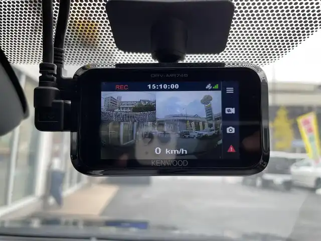 トヨタ カローラツーリング ダブルバイビー 東京都 2021(令3)年 1.8万km ブラックマイカ TRDフルエアロ/TRDドアハンドルプロテクター/モデリスタスカッフプレート/純正9インチディスプレイオーディオナビ/　DVD/CD/Bluetooth/バックカメラ/プリクラッシュセーフティ/レーンディパーチャーアラート/レーダークルーズコントロール/オートマチックハイビーム/クリアランスソナー/LEDヘッドライト/LEDデイライト/純正17インチアルミホイール/ハーフレザーシート/前後ドライブレコーダー/ビルトインETC/ステアリングスイッチ/革巻きステアリングホイール/電動オート格納ミラー/ウインカーミラー/プッシュスタート/スマートキー/スペアキー/ヘッドライトレベライザー/横すべり防止/保証書/取扱説明書