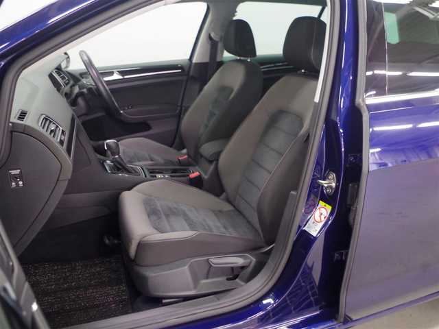 フォルクスワーゲン ゴルフ ヴァリアント TSIハイライン 兵庫県 2018(平30)年 4.4万km アトランティックブルーメタリック テクノロジーパッケージ/デジタルメーラークラスター/ダイナミックコーナリングライト/純正ナビ/バックカメラ/フルセグTV/ETC/ACC/LKA/BLIS/LEDヘッドライト/パドルシフト/ルーフレール/純正17インチAW/スマートキー