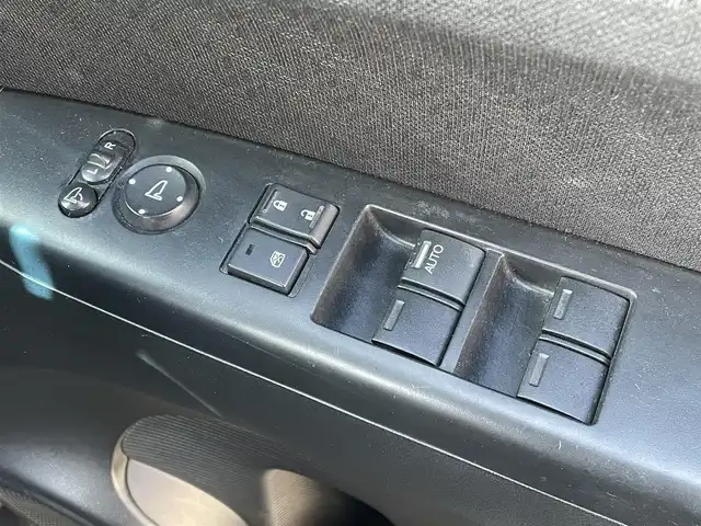 ホンダ Ｎ ＢＯＸ カスタム G ターボSSパッケージ 兵庫県 2014(平26)年 8.7万km スマートブラック (株)IDOMが運営する【じしゃロン神戸名谷店】の自社ローン専用車両になりますこちらは現金またはオートローンご利用時の価格です。自社ローンご希望の方は別途その旨お申付け下さい。/純正ナビ(フルセグTV/CD，DVD/BT)/バックカメラ/両側パワースライドドア/純正アルミホイール/ビルトインETC/オートライト/ターボ/スペアキー