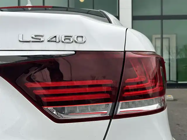 レクサス ＬＳ 460 バージョンC 和歌山県 2013(平25)年 13.2万km ホワイトパールクリスタルシャイン 純正メーカーナビ/フルセグ/バックカメラ/CD/BT/コーナーセンサー/ETC/ドラレコ/パワーシート/ポジションメモリー/エアシート/シートヒーター/クルーズコントロール/100V充電/純正AW/スマートキー/オートライト/ハンドルスイッチ/シーケンシャルドアミラー