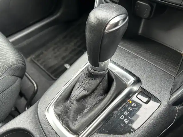 マツダ ＣＸ－５ XD 福岡県 2014(平26)年 15.7万km クリスタルホワイトパールマイカ 純正ナビ（9CM4)/Bluetooth／フルセグテレビ／DVD再生機能/バックカメラ/クルーズコントロール/ドライブレコーダー/ビルトインETC/USB入力端子/AFS/エアバック（運転席＋助手席＋サイド）/カーテンエアバック/パワーウィンドウ/プッシュスタート/純正17インチアルミホイール/純正フロアマット/スペアキー×１/オートライト/ドアバイザー