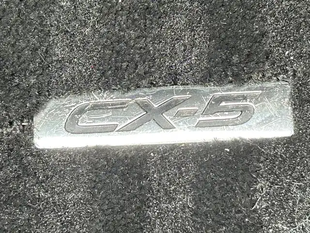 マツダ ＣＸ－５ XD 福岡県 2014(平26)年 15.7万km クリスタルホワイトパールマイカ 純正ナビ（9CM4)/Bluetooth／フルセグテレビ／DVD再生機能/バックカメラ/クルーズコントロール/ドライブレコーダー/ビルトインETC/USB入力端子/AFS/エアバック（運転席＋助手席＋サイド）/カーテンエアバック/パワーウィンドウ/プッシュスタート/純正17インチアルミホイール/純正フロアマット/スペアキー×１/オートライト/ドアバイザー
