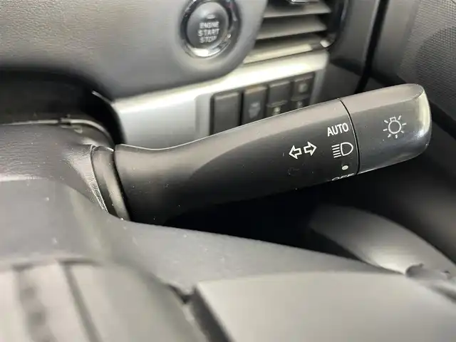 トヨタ エスティマ アエラス プレミアム 埼玉県 2017(平29)年 3.4万km ホワイトパールクリスタルシャイン ワンオーナー/フリップダウンモニター/純正１０インチナビ（ＮＳＺＮ－Ｚ６６Ｔ）/フルセグTV CD DVD BT SD/プリクラッシュセーフティ/レーンディパーチャーアラート/クルーズコントロール/両側パワースライドドア/パワーバックドア/バックカメラ/オートハイビーム/ドライブレコーダー/ビルトインETC/パワーシート/スマートキー/AC100V/オットマン