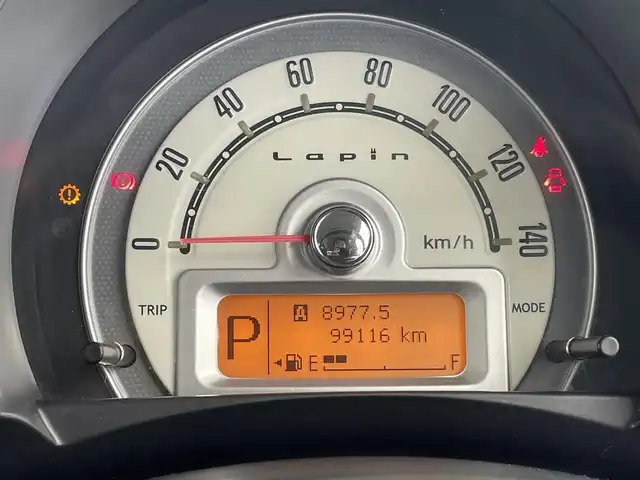 スズキ ラパン T Lパッケージ 群馬県 2010(平22)年 10万km ミルクティーベージュメタリック 禁煙車　純正CDデッキ　CD再生機能　オートライト　オートエアコン　プッシュスタート　スマートキー　純正フロアマット　フォグランプ　電動格納ミラー　純正アルミホイール　パワーウィンドウ　パワーステアリング