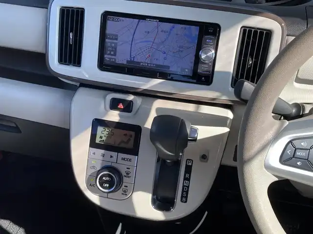 ダイハツ ムーヴ キャンバス G メイクアッフ SA Ⅱ 静岡県 2016(平28)年 8.3万km スムースグレーマイカメタリック/ファイアークォーツレッドメタリック 2トーン (株)IDOMが運営する【じしゃロン焼津店】の自社ローン専用車両になります。こちらは現金またはオートローンご利用時の価格です。自社ローンご希望の方は別途その旨お申付け下さい /社外ＳＤナビ/（フルセグＴＶ/Ｂｌｕｅｔｏｏｔｈ接続/ＣＤ/ＤＶＤ/ミュージックサーバー）/両側パワースライドドア/衝突軽減ブレーキ/バックカメラ/ＬＥＤヘッドライト/オートライト/プッシュスタート＆スマートキー