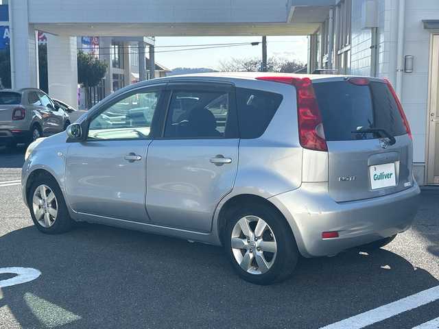 日産 ノート 15X 東京都 2009(平21)年 9万km ダイヤモンドシルバー 社外メモリナビ（AVIC-RZ201）/・TV/CD/DVD/USB/バックカメラ/盗難防止装置/電動格納ミラー/ドアバイザー/純正15インチアルミホイール/ETC/スペアキー1本