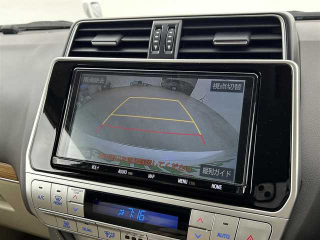 トヨタ ランドクルーザー プラド TX Lパッケージ 福岡県 2021(令3)年 9.4万km ホワイトパールクリスタルシャイン サンルーフ　/純正９型ナビ　/バックカメラ　/ビルトインＥＴＣ２．０　/前後ドラレコ　/レーダークルコン　/トヨタセーフティセンス/衝突軽減ブレーキ/レーンキープ/ヒルディセントコントロール/センターデフロック/本革シート/シートベンチレーション／ヒーター　/パワーシート/ＭＴモード付　/純正１９インチＡＷ/LEDヘッドライト