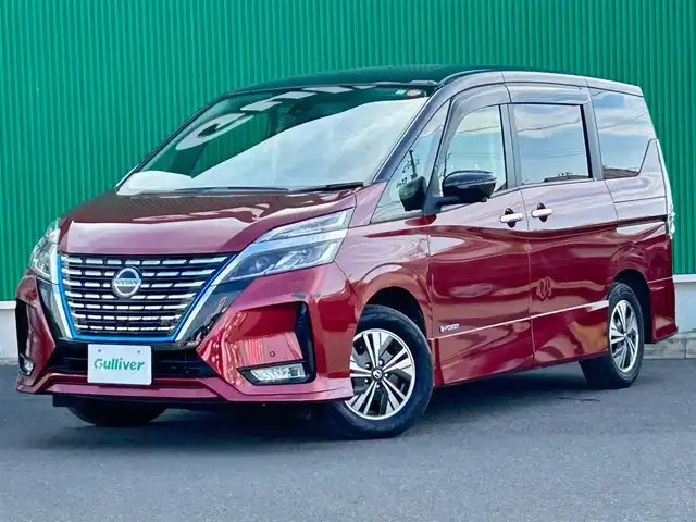 日産 セレナ e－パワー ハイウェイスター V 宮城県 2021(令3)年 4.7万km マルーンレッド 2トーン セーフティパックＡ/・ＳＲＳエアバッグ（サイド/カーテン）/・インテリジェントアラウンドビューモニター/・インテリジェントルームミラー/・ふらつき警報/・ヒーター付ドアミラー/リアオートエアコン/3列目ヒーターダクト/＝＝＝/プロパイロット/インテリジェントエマージェンシーブレーキ/踏み間違い衝突防止アシスト/車線逸脱防止支援システム/車線逸脱警報/後側方衝突防止支援システム/後側方車両検知警報/後退時車両検知警報/標識検知機能/前方衝突予測警報/コーナーセンサー/純正10インチナビ/・CD/DVD/・Bluetooth/・フルセグTV/ETC/ドライブレコーダー/ハンズフリーパワースライドドア（両側）/革巻きステアリング/ステアリングスイッチ/電動パーキングブレーキ/ブレーキホールド/LEDヘッドランプ/フォグランプ/オートライト/スマートキー＆プッシュスタート/スペアキー/電動格納ミラー/純正15インチAW/純正フロアマット/純正ドアバイザー