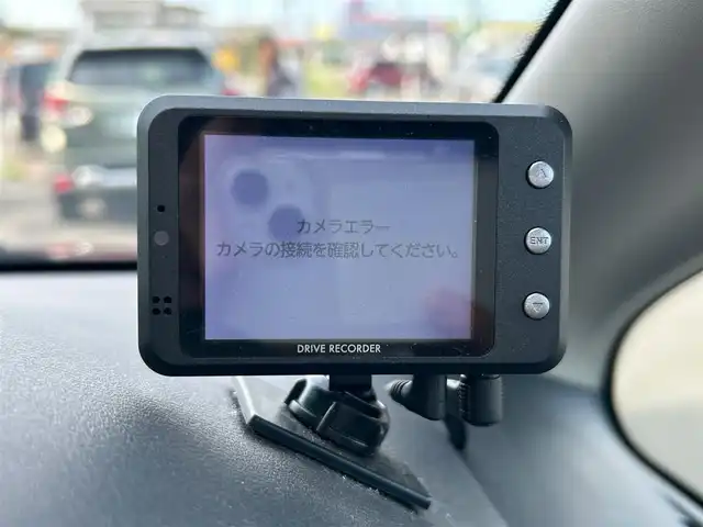 日産 セレナ e－パワー ハイウェイスター V 宮城県 2021(令3)年 4.7万km マルーンレッド 2トーン セーフティパックＡ/・ＳＲＳエアバッグ（サイド/カーテン）/・インテリジェントアラウンドビューモニター/・インテリジェントルームミラー/・ふらつき警報/・ヒーター付ドアミラー/リアオートエアコン/3列目ヒーターダクト/＝＝＝/プロパイロット/インテリジェントエマージェンシーブレーキ/踏み間違い衝突防止アシスト/車線逸脱防止支援システム/車線逸脱警報/後側方衝突防止支援システム/後側方車両検知警報/後退時車両検知警報/標識検知機能/前方衝突予測警報/コーナーセンサー/純正10インチナビ/・CD/DVD/・Bluetooth/・フルセグTV/ETC/ドライブレコーダー/ハンズフリーパワースライドドア（両側）/革巻きステアリング/ステアリングスイッチ/電動パーキングブレーキ/ブレーキホールド/LEDヘッドランプ/フォグランプ/オートライト/スマートキー＆プッシュスタート/スペアキー/電動格納ミラー/純正15インチAW/純正フロアマット/純正ドアバイザー