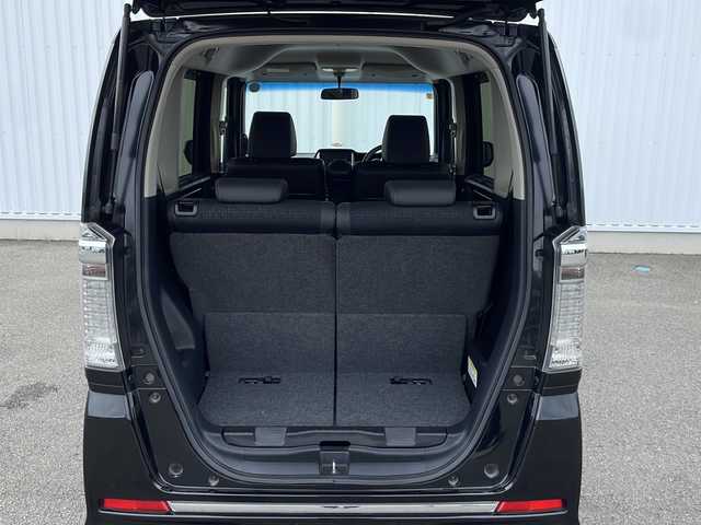 ホンダ Ｎ ＢＯＸ カスタム G ターボ Lパッケージ 愛媛県 2016(平28)年 5.7万km スマートブラック 純正SDナビ/バックカメラ/ETC/Bluetooth/フルセグTV/両側パワースライドドア/パドルシフト/純正フロアマット/純正15インチAW/ハーフレザーシート/オートHIDヘッドライト/LEDフォグランプ/スマートキー/スペアキー/アイドリングストップ/プッシュスタート/横滑り防止装置