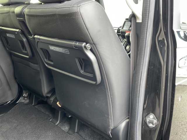 ホンダ Ｎ ＢＯＸ カスタム G ターボ Lパッケージ 愛媛県 2016(平28)年 5.7万km スマートブラック 純正SDナビ/バックカメラ/ETC/Bluetooth/フルセグTV/両側パワースライドドア/パドルシフト/純正フロアマット/純正15インチAW/ハーフレザーシート/オートHIDヘッドライト/LEDフォグランプ/スマートキー/スペアキー/アイドリングストップ/プッシュスタート/横滑り防止装置